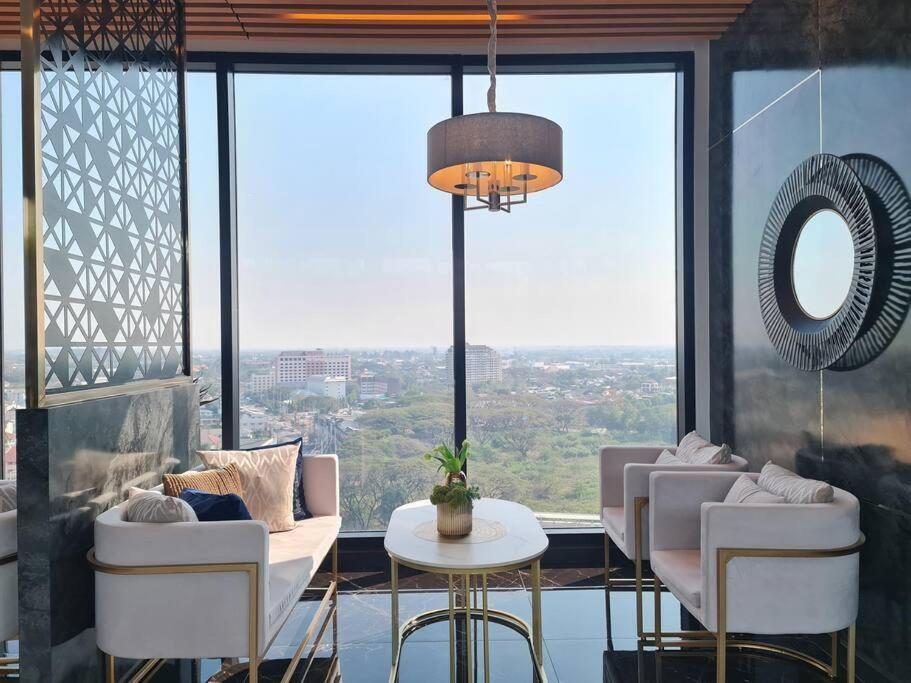 Astra Sky River High Floor,3 Bedrooms 97㎡ 山景房带浴缸 Чиангмай Екстериор снимка