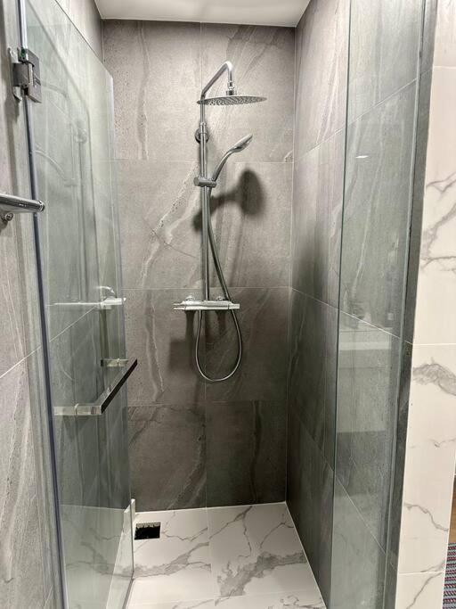 Astra Sky River High Floor,3 Bedrooms 97㎡ 山景房带浴缸 Чиангмай Екстериор снимка